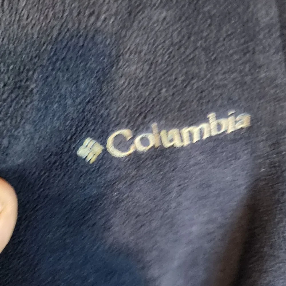 Men's Columbia full zip sweater, size Medium